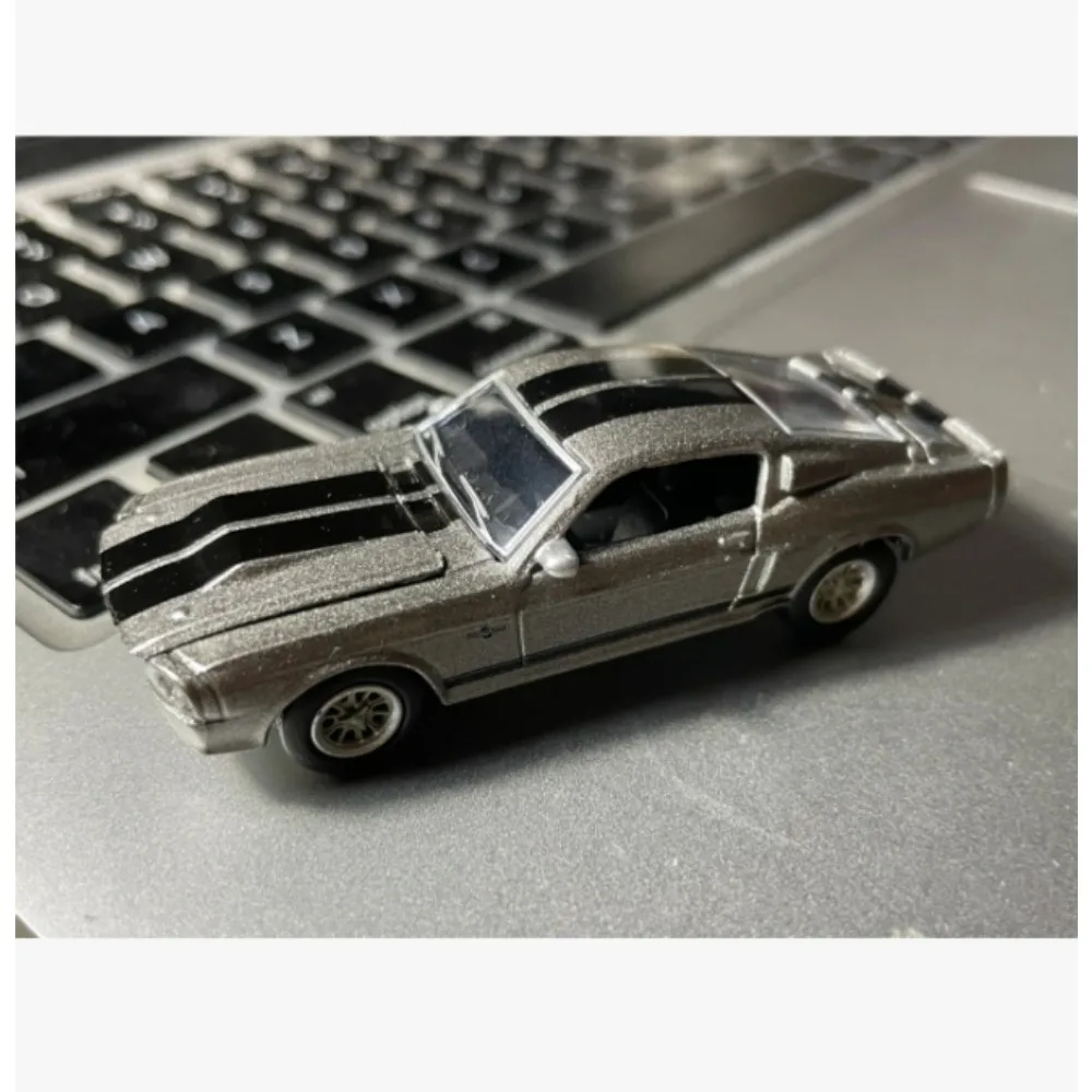 Model Kit Mustang - GreenLight 1:64 1967 Custom Ford Mustang