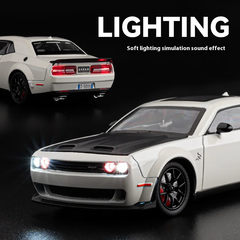 1:24 Dodge Challenger SRT Hell - Model Kit Mustang บทวิจารณ์และราคา